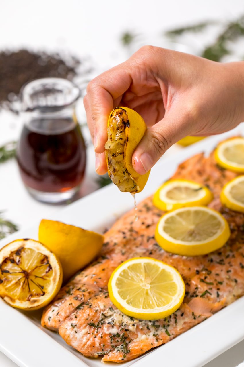 5D4B2377 - Salmon with Maple Syrup and Rosemary - Squeeze the grilled lemons over the salmon