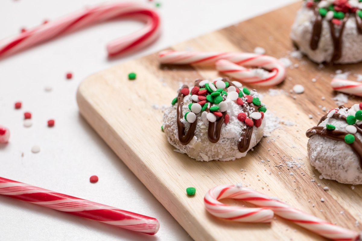 5D4B5512 - Chocolate Covered Snowball Peppermint Cookies