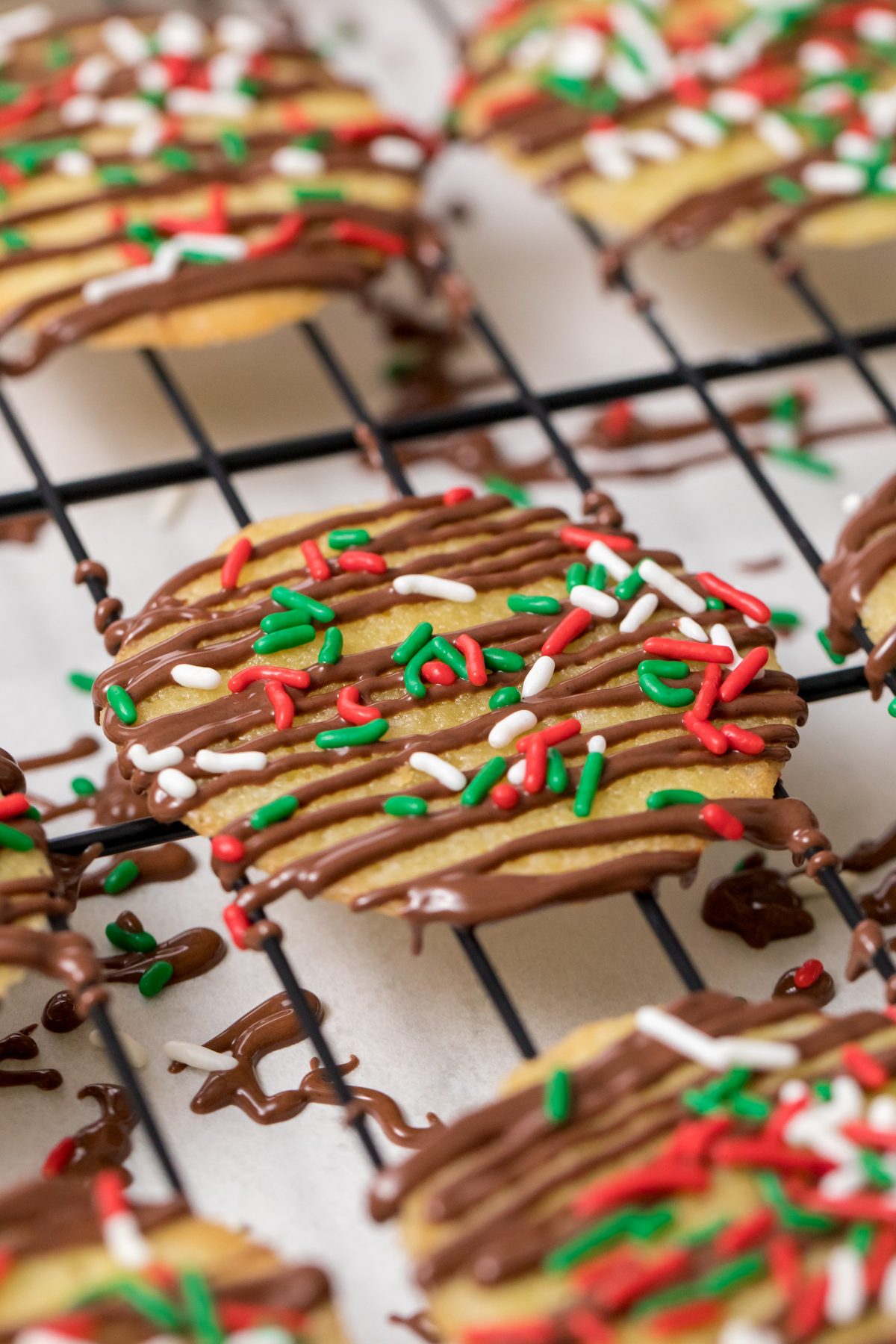 5D4B6866 - Chocolate Drizzled Christmas Cookies with Holiday Jimmies